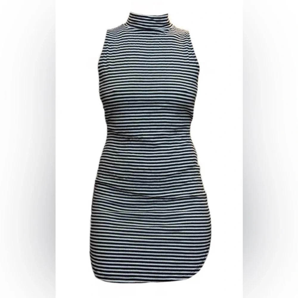 Papaya B&W Striped Dress, Soft Stretchy Black and White - Picture 2 of 10